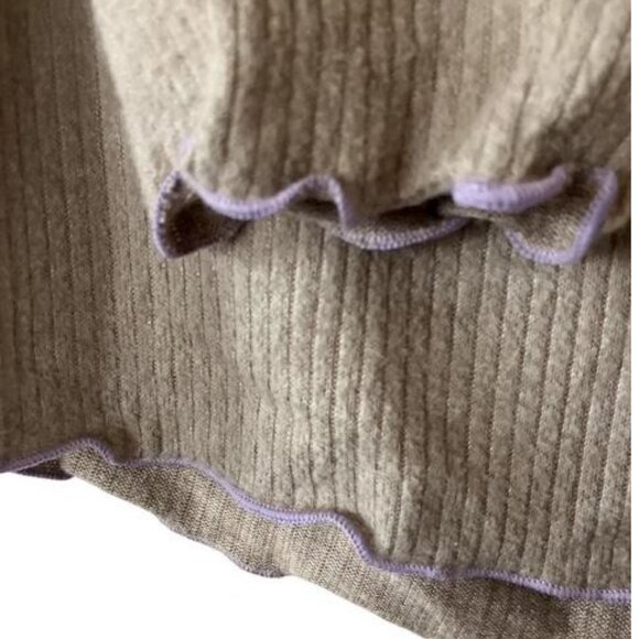 Tan Fleecy Long Sleeve Cropped Top - Picture 3 of 4